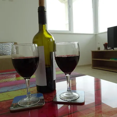 Seaview 2 Bedroom Mamaia Nord * Năvodari